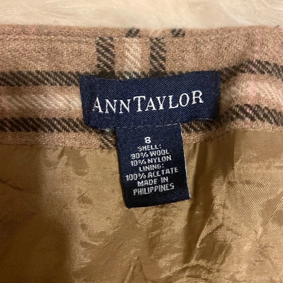Ann Taylor Mini Skirt size: 8 - Picture 2 of 3